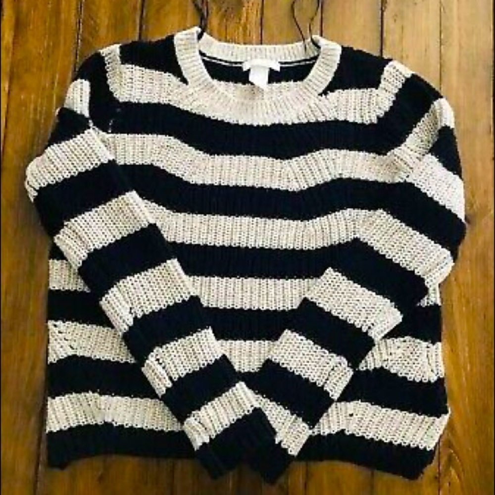 H&M CREAM CABLE KNIT SWEATER medium long sleeve top
